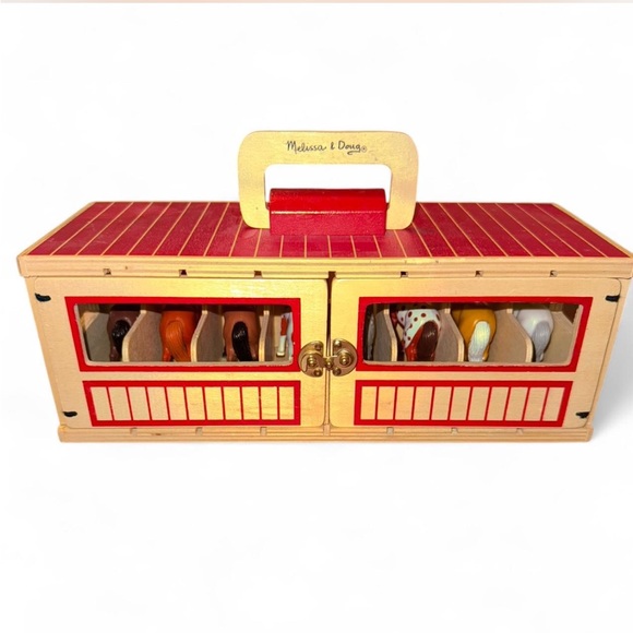 Melissa & Doug Wooden Stable with Colorful Horses - Picture 3 of 6